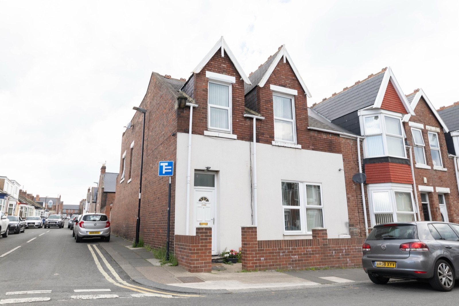 Chatsworth Avenue - image 1 of 8